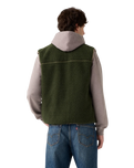 Joonie Sherpa Gilet in Deep Depths