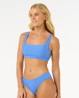 The Rip Curl Womens Premium Surf D-DD Crop Bikini Top in Ocean