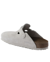 The Birkenstock Womens Boston Suede Leather Sandals in Antique White