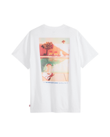 The Levi's® Mens Relaxed Fit Graphic T-Shirt in White
