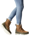 The Sorel Womens Torino II Waxcan Boots in Velvet Tan & Olive Green