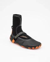 The Solite Custom Pro 2.0 5mm Wetsuit Boots in Black & Orange