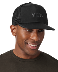 Logo Performance Cap in Black