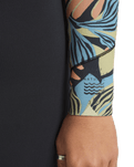 Salty Dayz 3/2mm Chest Zip Wetsuit in Black Tropical