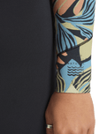 Salty Dayz 3/2mm Chest Zip Wetsuit in Black Tropical