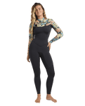 Salty Dayz 4/3mm Chest Zip Wetsuit in Black Tropical
