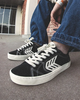 Catiba Pro Low Shoes in Black Contrast & Ivory