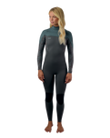 The O'Neill Womens Epic 4/3mm Chest Zip Wetsuit in Tempered Steel, Shaded Island Sky & Shade