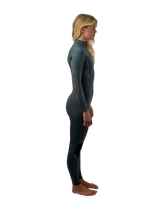 The O'Neill Womens Epic 4/3mm Chest Zip Wetsuit in Tempered Steel, Shaded Island Sky & Shade
