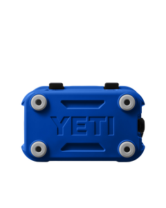 Roadie 25 Cooler in Royal Blue
