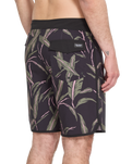 Encounter Scallop Mod Boardshorts in Black