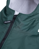 Advance Long Sleeved in Dark Green & Nimbus Cloud