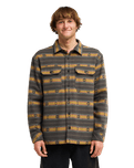 The Billabong Mens Offshore Lined Shirt in Raven