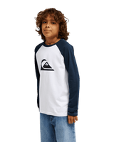 The Quiksilver Boys Boys Comp Raglan Long Sleeve T-Shirt in Dark Navy