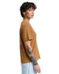 Standard T-Shirt in Tobacco Brown