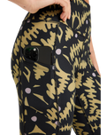 The Roxy Womens Heart Into It Ankle Sport Leggings in Anthracite Big Flowers