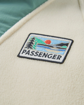The Passenger Womens Alexander 2.0 Hooded Polar Fleece Jacket in Birch