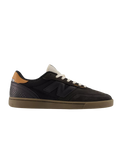 Numeric 440 V2 Shoes in Black & Gum