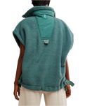 Scout It Out Gilet in Midnight Jade