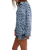 Hidden Flower Camo Shirt in Navy Combo