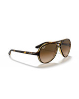 The Ray-Ban Cats 5000 Classic Sunglasses in Polished Light Havana & Light Brown Gradient