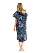 Original Series Short Sleeve Changing Robe in Shade