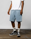 Big Walkshorts in Stone Wash