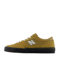 The New Balance Mens Franky Villani 417 Low Shoes in Camel & Black