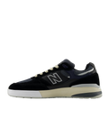 The New Balance Mens Andrew Reynolds 933 Shoes in Black & Navy
