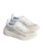 The Vans Womens Ultrarange Neo 2.0 Shoes in Blanc De Blanc