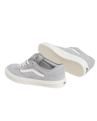 The Vans Mens Rowley Classic Shoes in Drizzle & Marshmallow