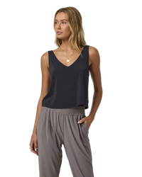 SL Villa Cropped Vest in Black