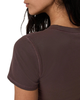 Pose Fitted T-Shirt in French Roast