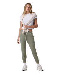 Performance Joggers in Laurel Heather