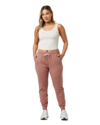The Vuori Womens Performance Joggers in Tamarind Heather